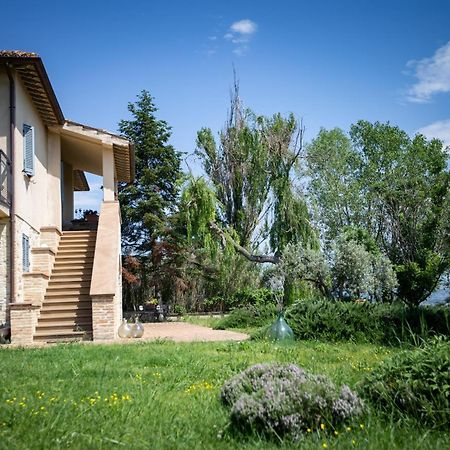 Agriturismo Qui E Ora 贝瓦尼亚 外观 照片