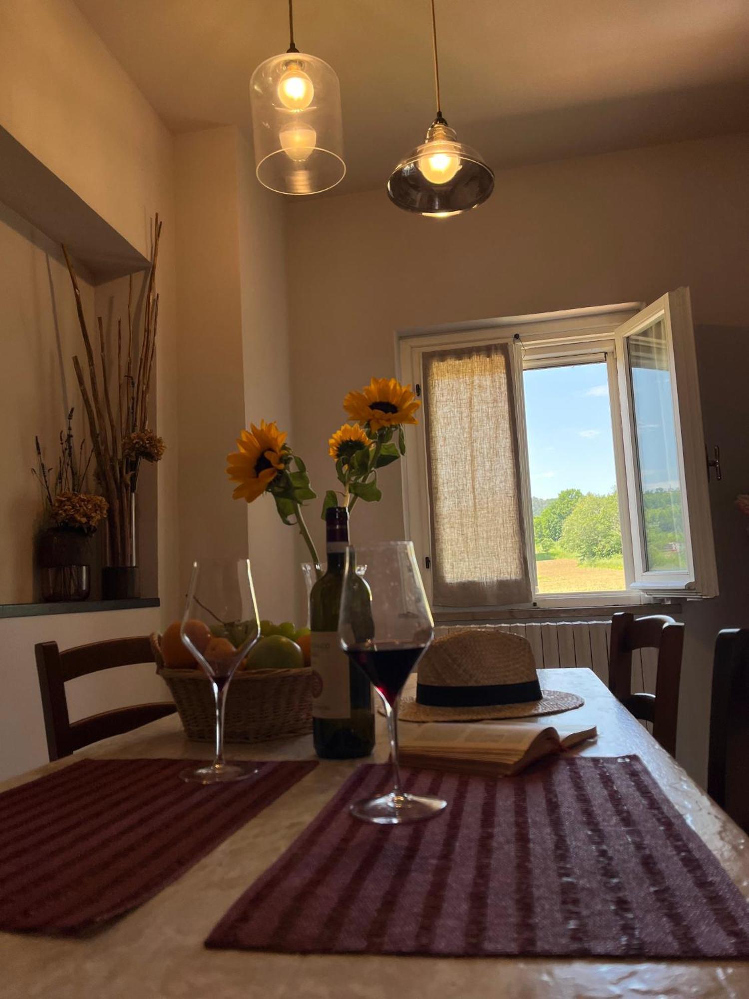 Agriturismo Qui E Ora 贝瓦尼亚 外观 照片